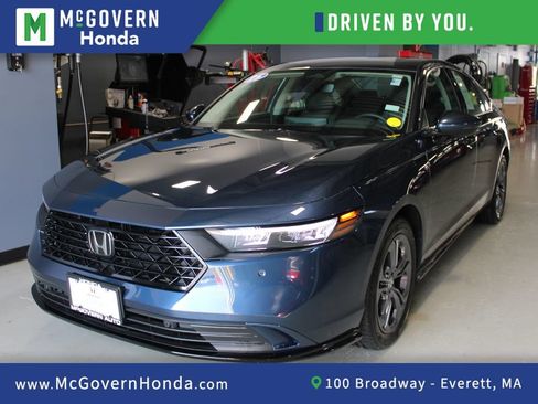 Certified 2025 Honda Accord EX-L image 1