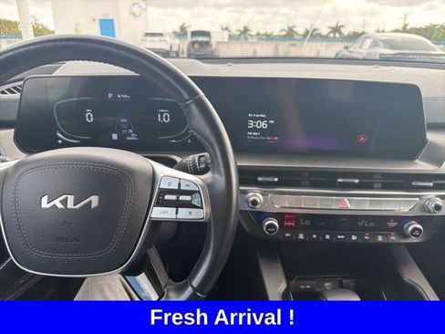 Used 2024 Kia Telluride LX image 9