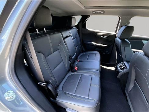 Used 2025 Chevrolet Blazer LT w/ Redline Edition image 17