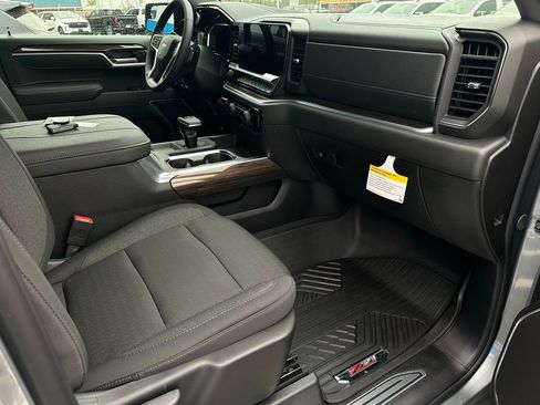 New 2026 Chevrolet Silverado 1500 LT w/ Z71 Off-Road Package image 15