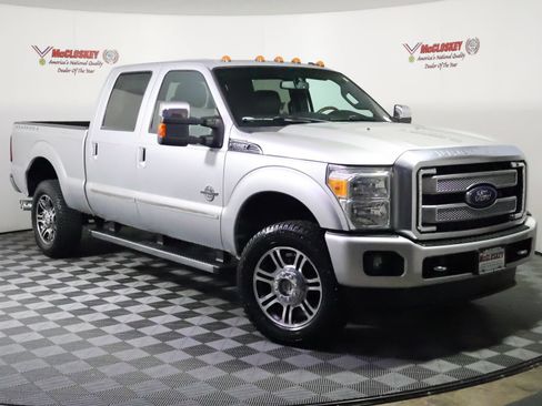Used 2015 Ford F250 Platinum w/ Snow Plow Prep Package AWD/4WD image 2