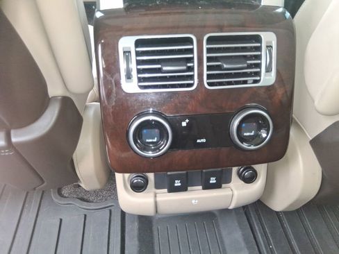 Used 2021 Land Rover Range Rover Westminster Edition image 14