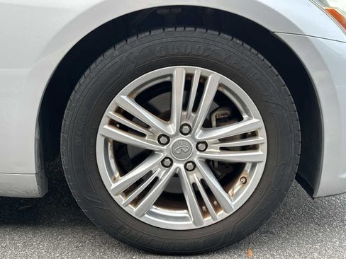 Used 2013 INFINITI G37 Journey w/ Premium Pkg image 6