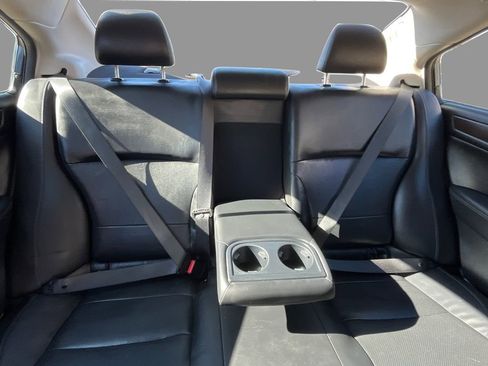 Used 2017 Subaru Legacy 2.5i Limited image 13