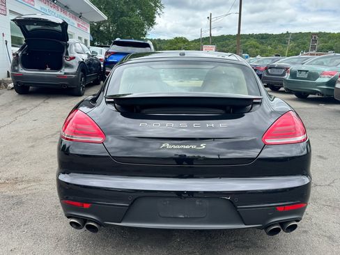 Used 2014 Porsche Panamera S image 6