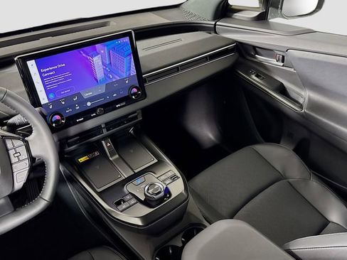 New 2026 Subaru Solterra image 23