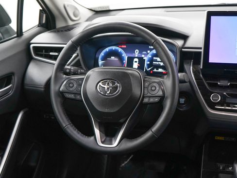 Used 2026 Toyota Corolla Cross XLE w/ Convenience Package AWD/4WD image 14
