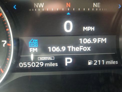 Used 2024 Mitsubishi Outlander SE image 22