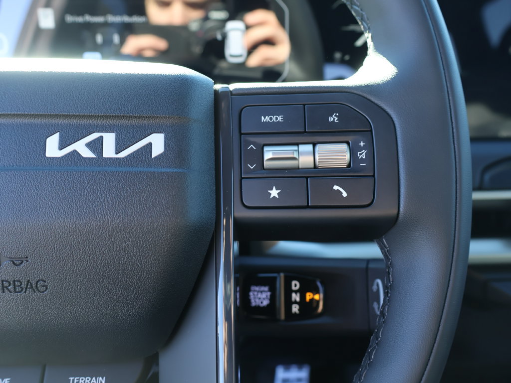 New 2027 Kia Telluride SX Prestige AWD/4WD image 24