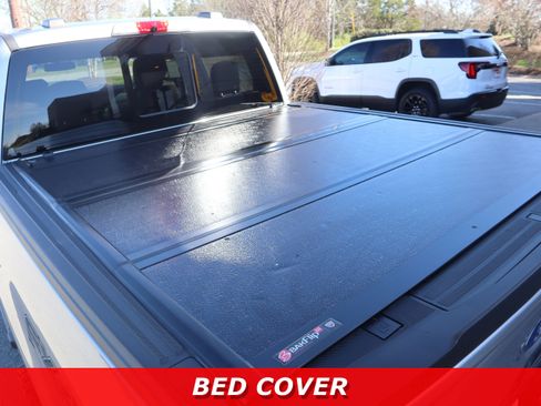 Used 2022 Ford F150 Lariat w/ Max Trailer Tow Package image 9