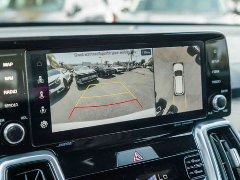 Certified 2023 Kia Sorento SX Prestige AWD/4WD image 23