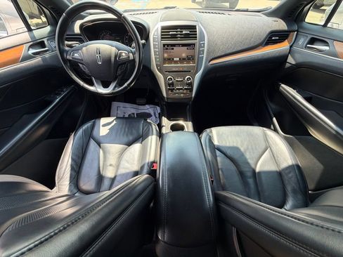 Used 2017 Lincoln MKC Select AWD/4WD image 22