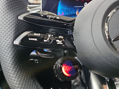 New 2026 Mercedes-Benz E 53 AMG e 4MATIC Sedan image 18