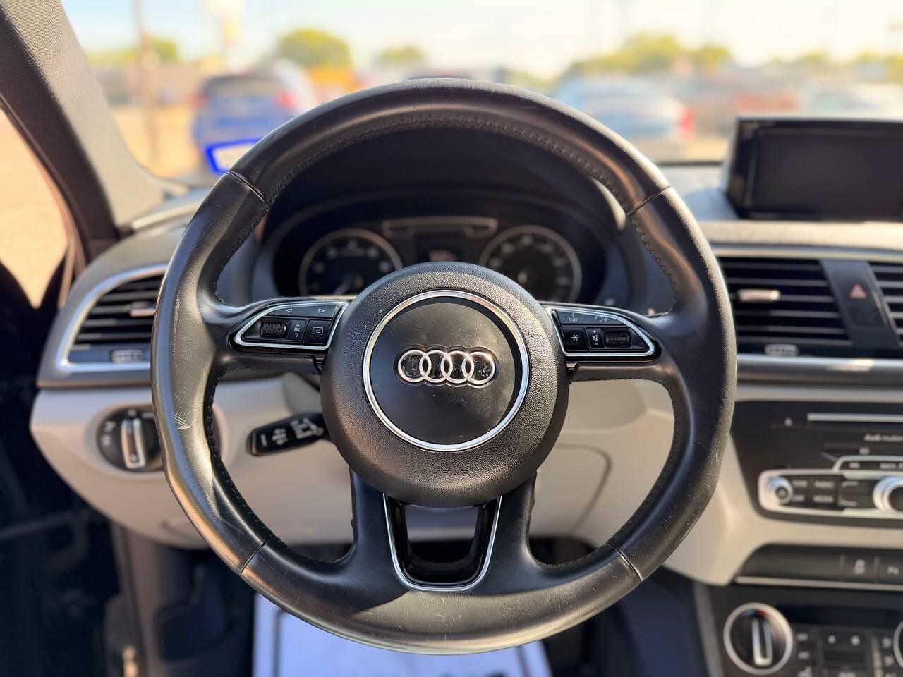Used 2018 Audi Q3 2.0T Premium w/ Convenience Package FWD image 18