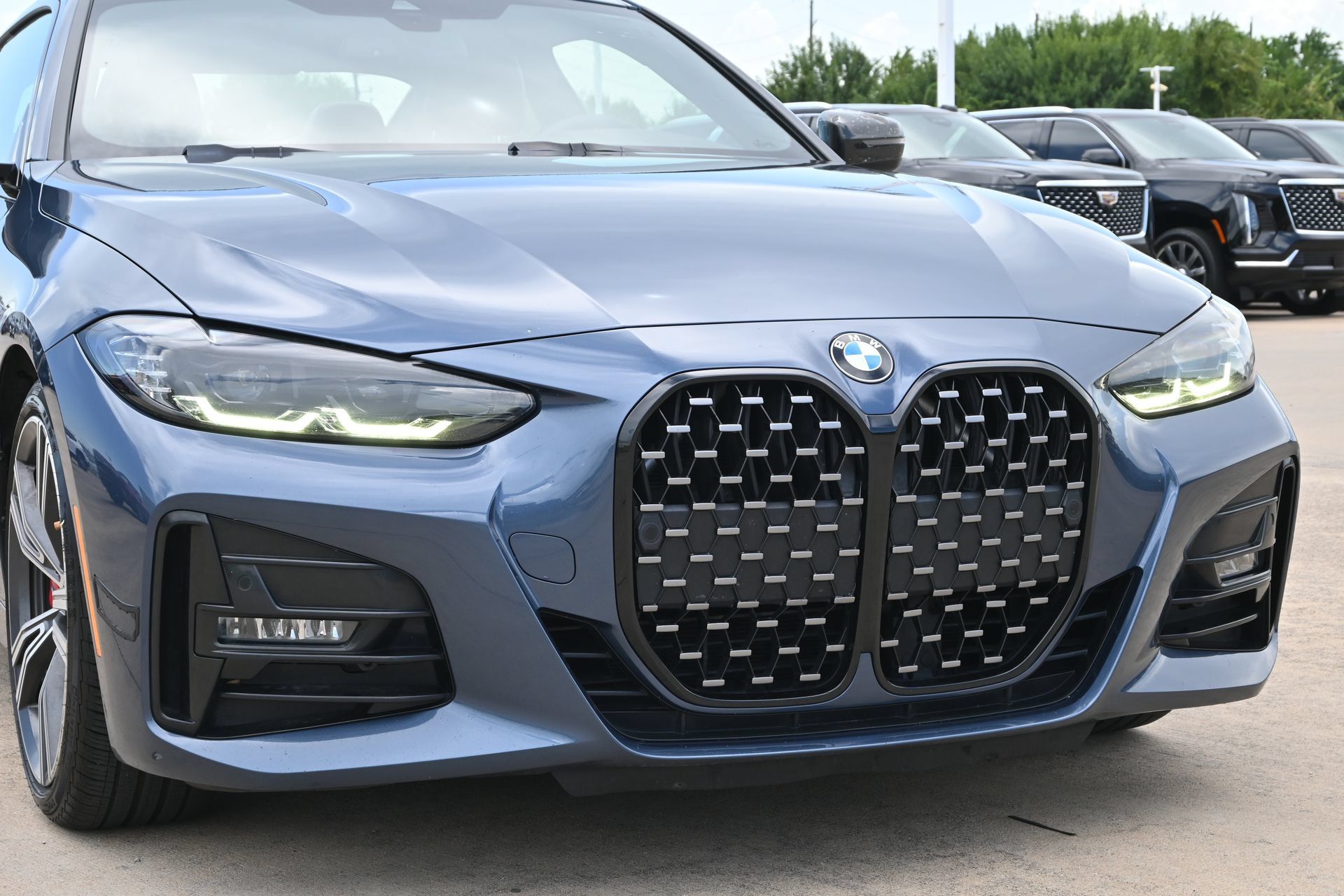 Used 2022 BMW 430i Coupe w/ M Sport Package RWD image 28