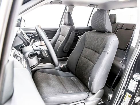 Used 2023 Honda Ridgeline Sport image 28