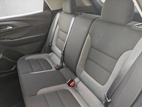 Used 2025 Chevrolet TrailBlazer LT image 17