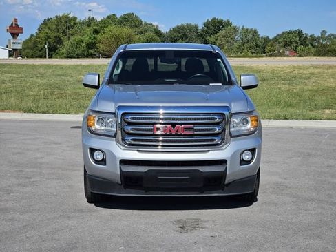 Used 2018 GMC Canyon SLE w/ SLE Convenience Package AWD/4WD image 2