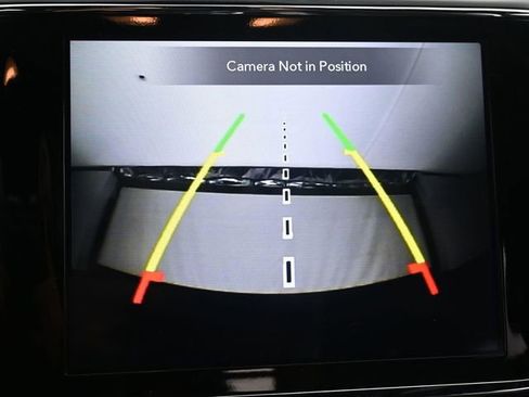 Used 2020 Jeep Grand Cherokee Altitude image 15