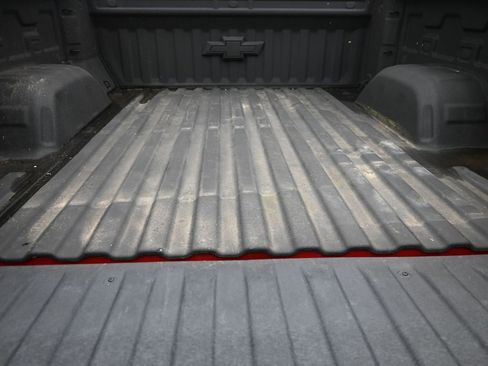 Used 2021 Chevrolet Silverado 1500 LT w/ All Star Edition Plus image 9