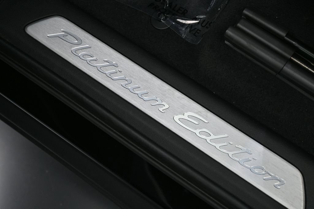 Certified 2023 Porsche Cayenne Platinum Edition AWD/4WD image 27