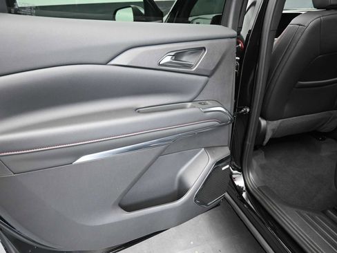 New 2026 Chevrolet Traverse RS image 12