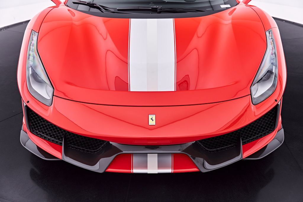 Used 2020 Ferrari 488 Pista Coupe RWD image 27
