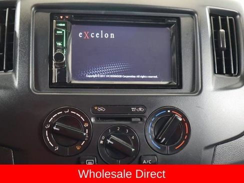 Used 2016 Nissan NV200 SV w/ Back Door Glass Package image 15