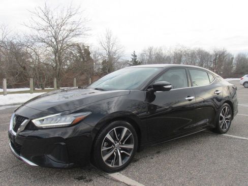 Used 2019 Nissan Maxima 3.5 SV w/ Floor Mat Group image 2