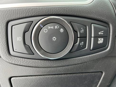 Used 2022 Ford Edge SEL w/ Convenience Package image 17