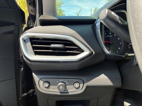 Certified 2023 Chevrolet TrailBlazer LT AWD/4WD image 23