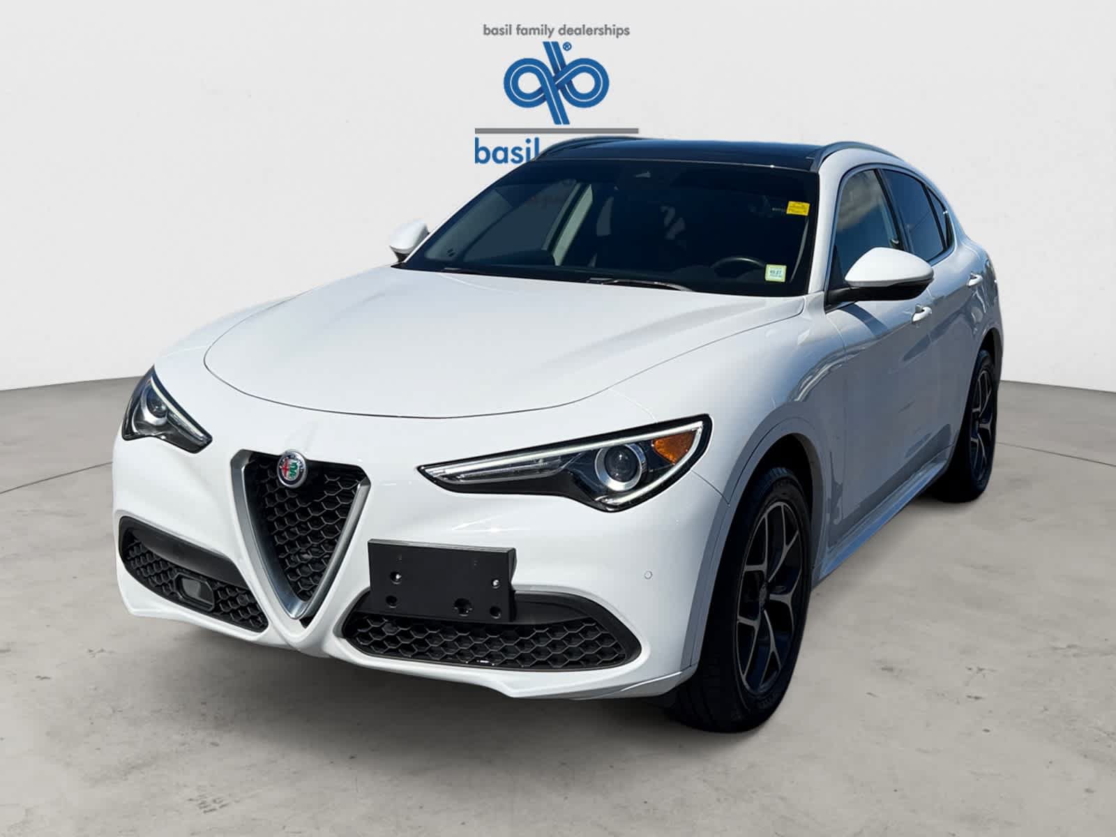 Used 2021 Alfa Romeo Stelvio Ti w/ Nero Edizione AWD/4WD image 2