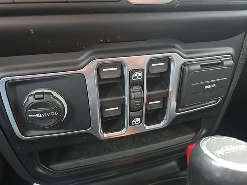 Used 2021 Jeep Gladiator Overland w/ Popular Equipment Package image 66