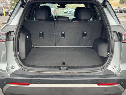 Used 2025 Chevrolet Equinox LT w/ Convenience Package II