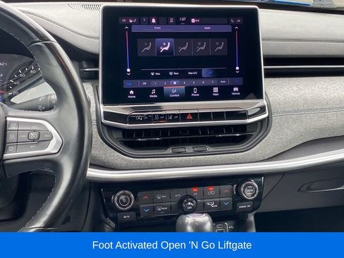 Used 2022 Jeep Compass Latitude w/ Convenience Group AWD/4WD image 10