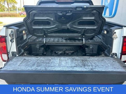 Used 2022 Honda Ridgeline Black Edition image 9