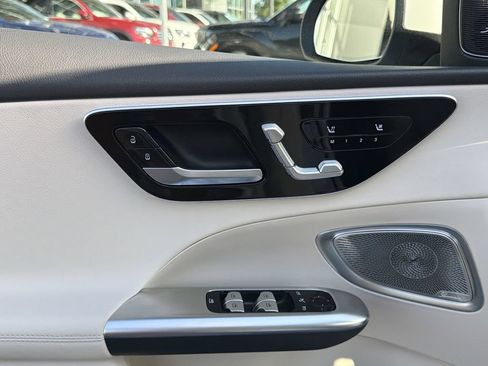 New 2026 Mercedes-Benz C 300 4MATIC Sedan image 22