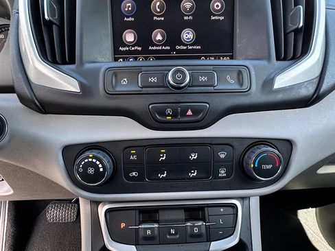 Used 2023 GMC Terrain SLE AWD/4WD image 31