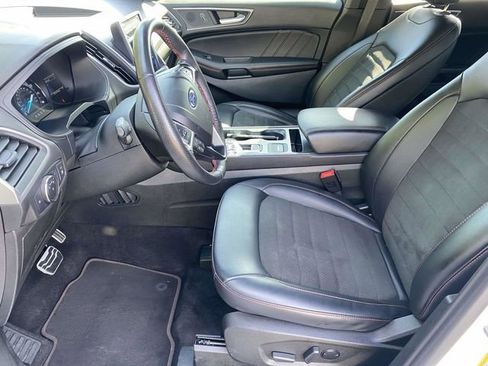 Certified 2022 Ford Edge ST-Line AWD/4WD image 18