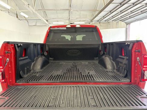 Used 2018 Ford F150 XLT w/ Equipment Group 302A Luxury AWD/4WD image 15