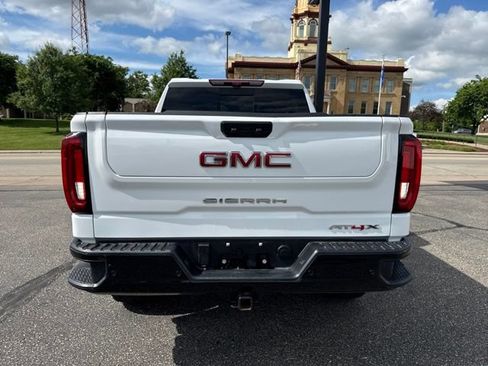 Used 2025 GMC Sierra 1500 AT4X AWD/4WD image 4