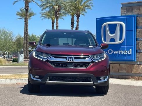 Used 2018 Honda CR-V Touring image 4