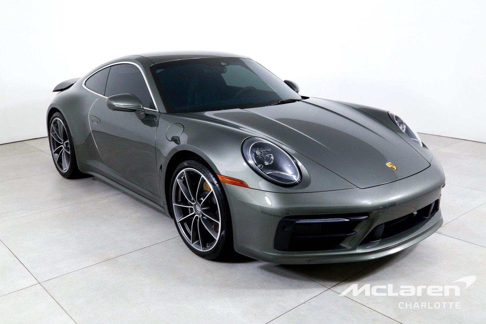 Used 2023 Porsche 911 Carrera S w/ Premium Package RWD image 3