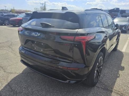 Used 2025 Chevrolet Blazer EV RS AWD/4WD image 2
