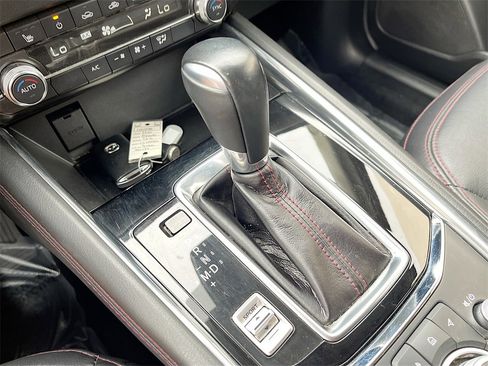 Used 2024 MAZDA CX-5 Carbon Edition image 16