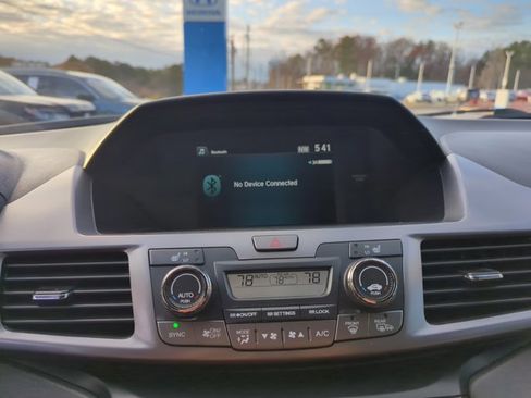 Used 2016 Honda Odyssey EX-L image 16