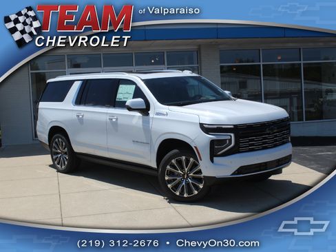 New 2026 Chevrolet Suburban High Country w/ LPO, Illumination Package AWD/4WD image 1