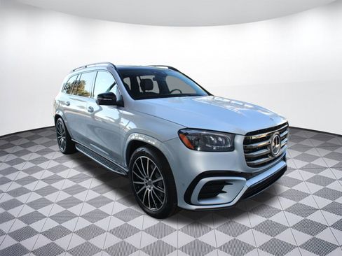 Used 2026 Mercedes-Benz GLS 450 4MATIC image 7