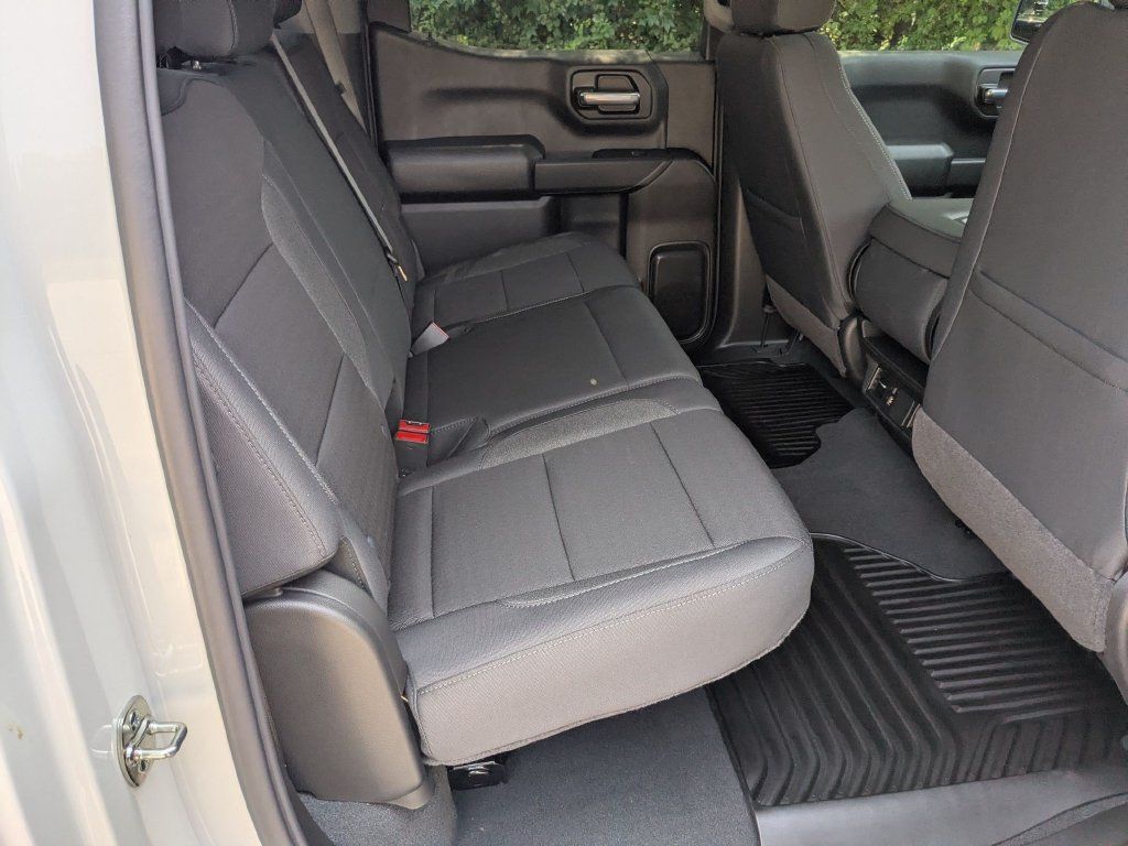 New 2026 Chevrolet Silverado 1500 Custom w/ Turbomax Blackout Package AWD/4WD image 26