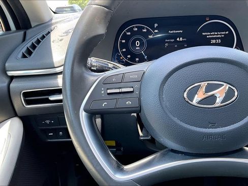 Used 2022 Hyundai Sonata SEL w/ Convenience Package FWD image 17